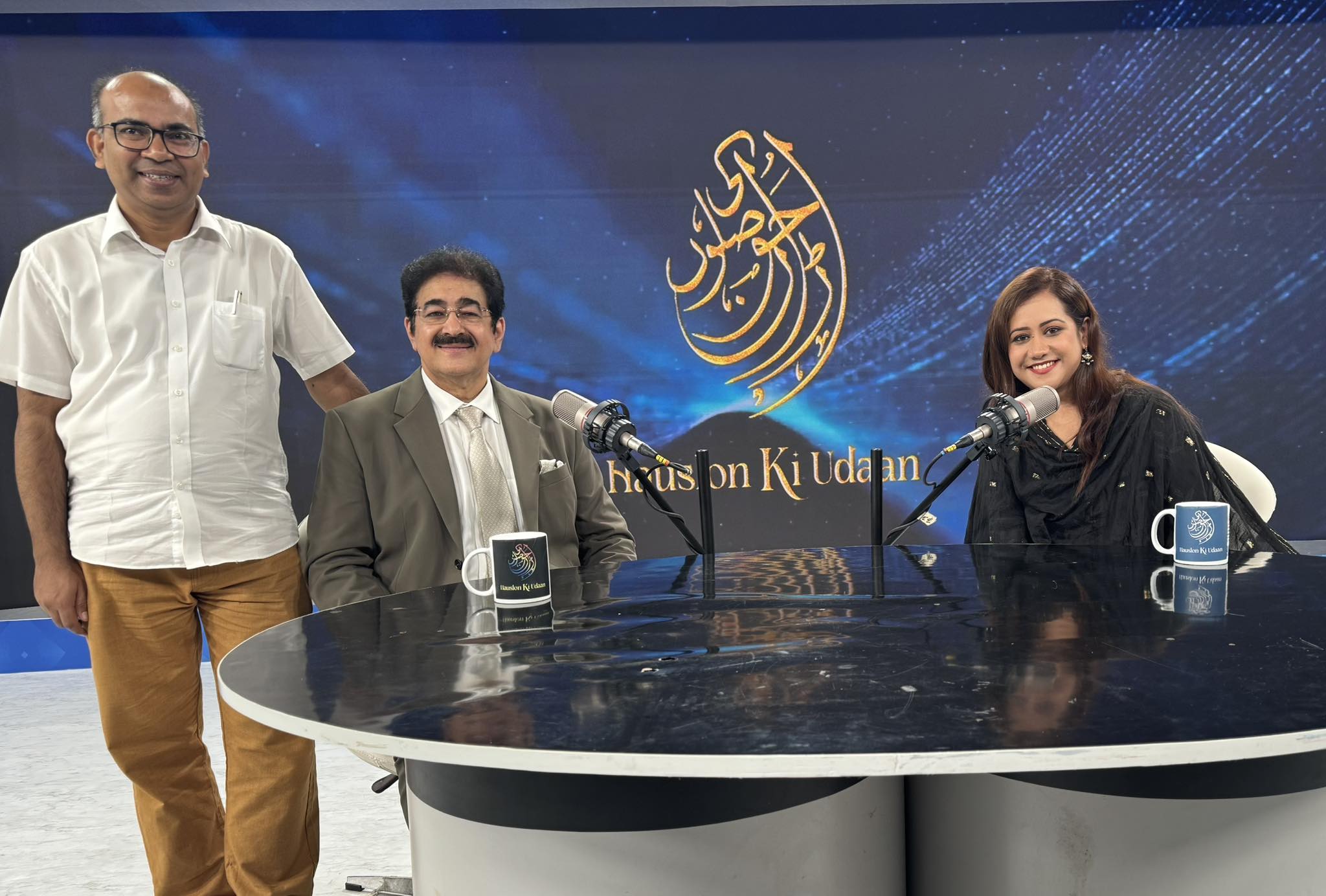 Dr. Sandeep Marwah Invited by Doordarshan Urdu for Inspirational Podcast “Hausalon Ki Udan”