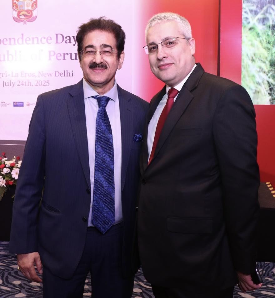 Dr. Sandeep Marwah Meets Serbian Diplomat